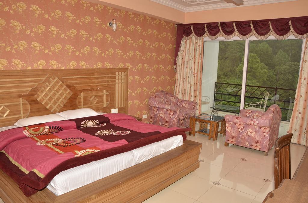 Hotel Shivalik Kasauli Værelse billede