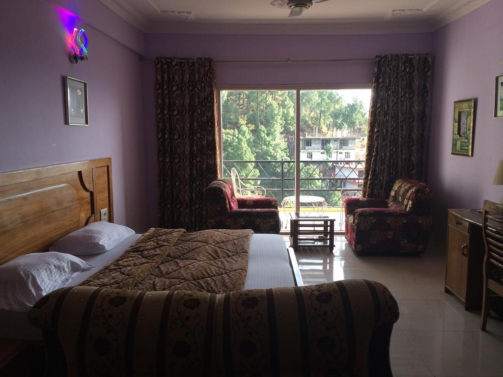 Hotel Shivalik Kasauli Værelse billede